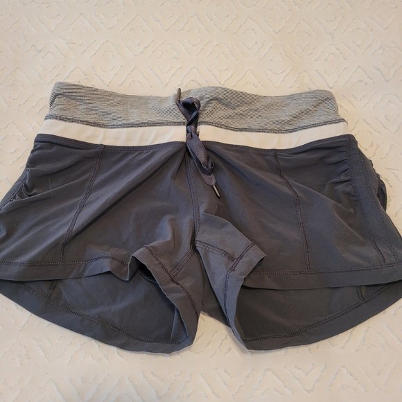 lululemon Charcoal Shorts | Sz 4